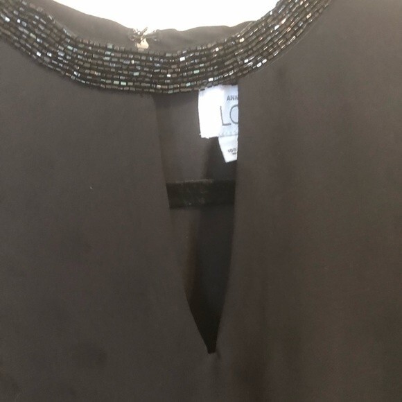 ANN TAYLOR LOFT Size 6 Black Sleeveless Blouse Semi-Sheer Beaded Keyhole - Picture 2 of 7